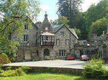 Plas Dolmelynllyn Country Hotel Dolgellau Exterior photo